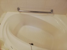 深みのあるグリーンが美しい機能的なユニットバス 深みのあるグリーンが美しい機能的なユニットバス